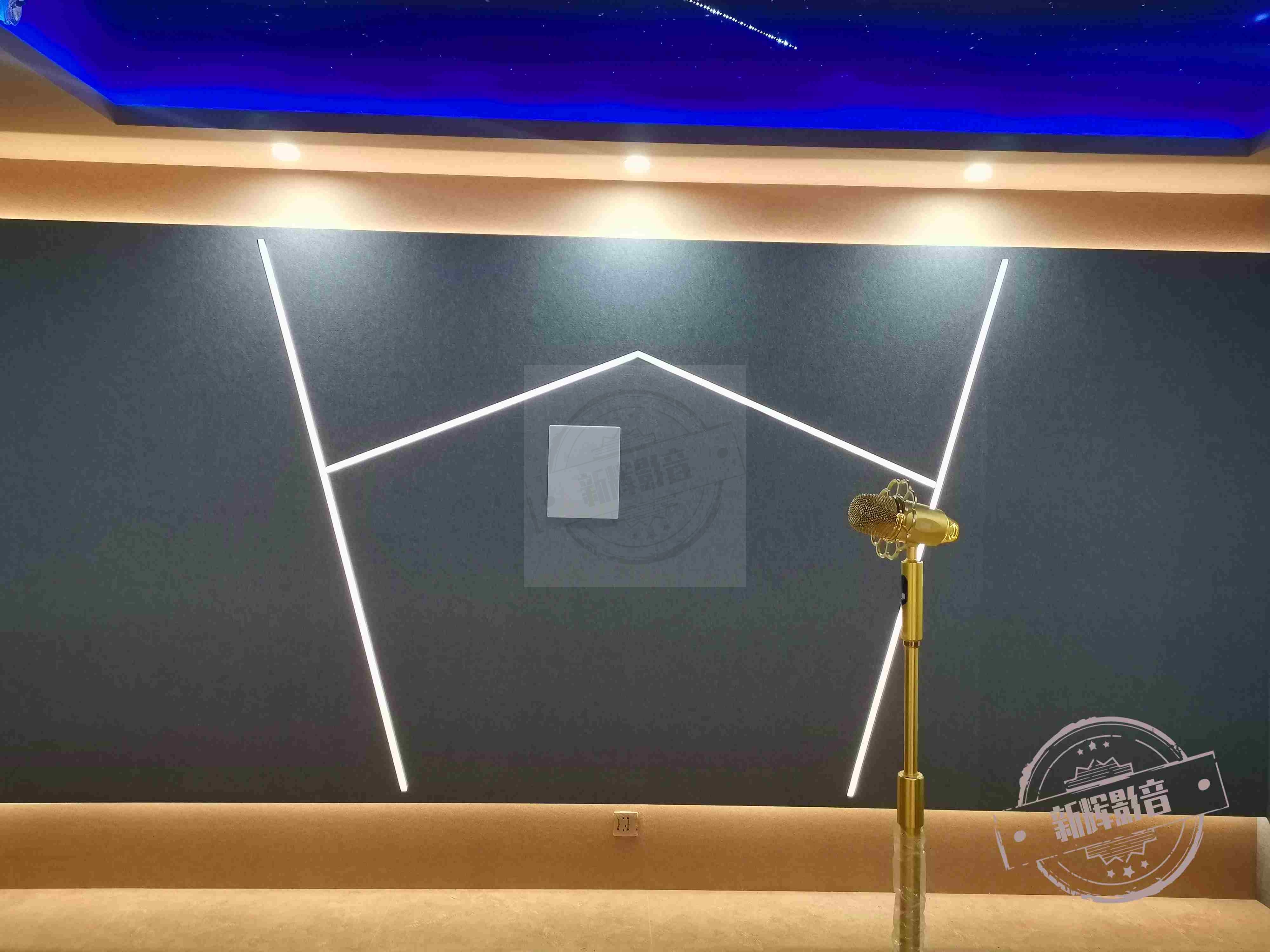 710c6cd3c313d32be543e8baaf9ba5c