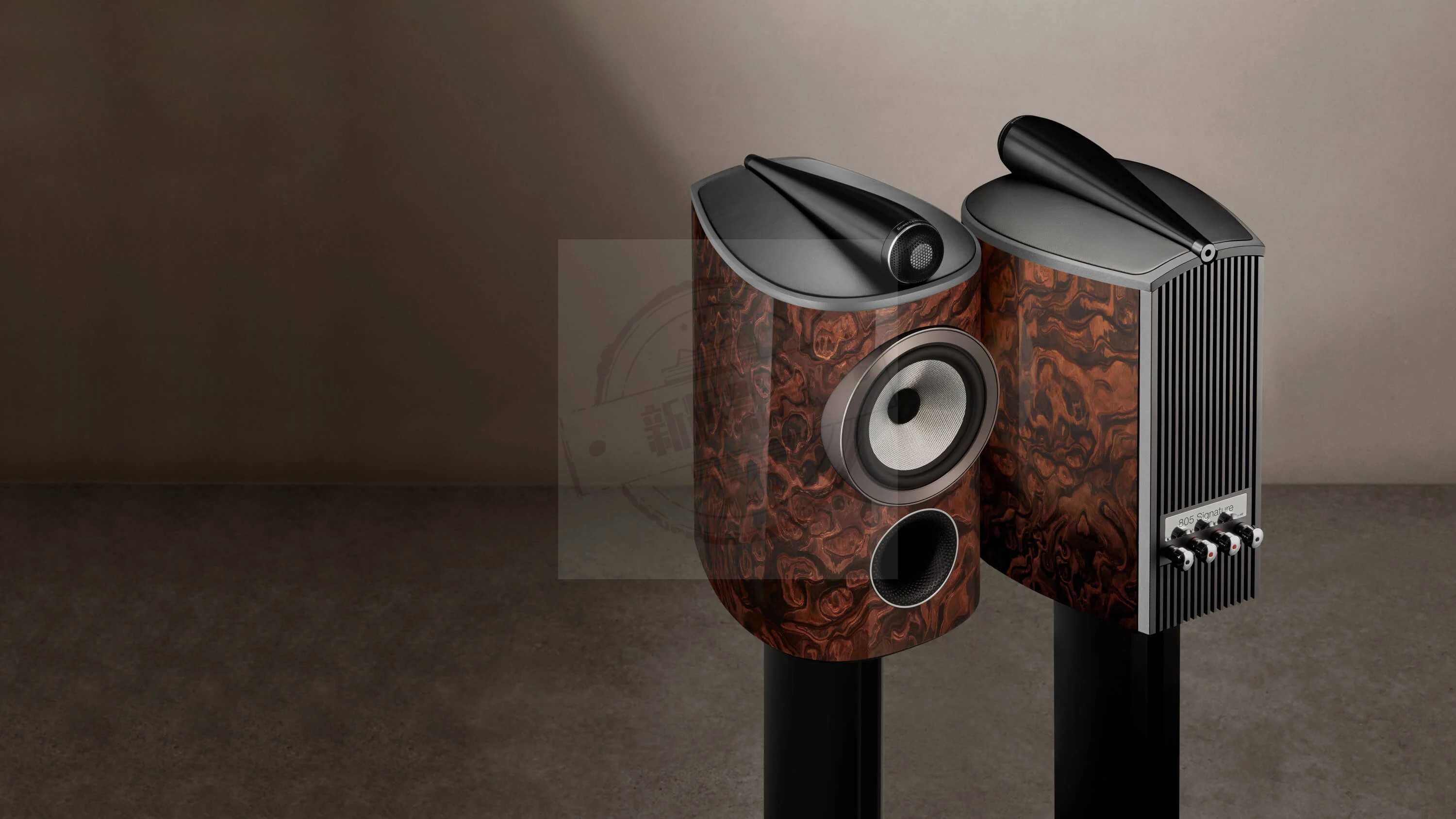 bw_805d4signature_compact(1)